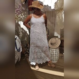 Mahina White Lace Maxi Dress Size Large